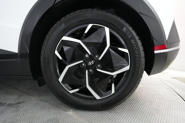 2024 Hyundai IONIQ 5 — photo 7 of 26