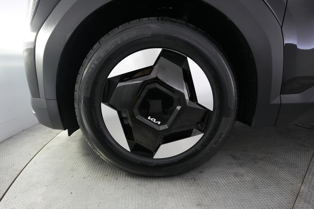 2024 Kia EV9 — photo 15 of 26