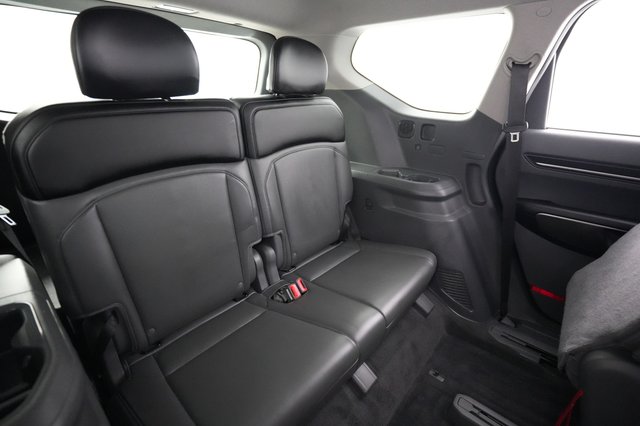 2024 Kia EV9 — photo 21 of 26