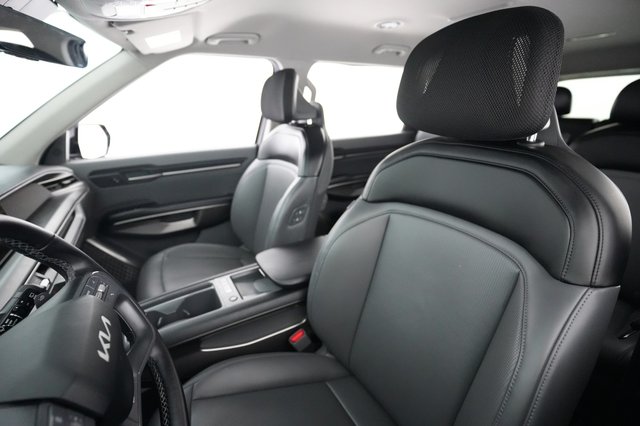 2024 Kia EV9 — photo 3 of 26