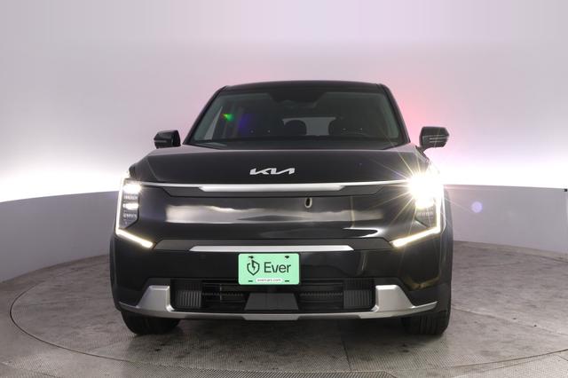2024 Kia EV9 — photo 9 of 26