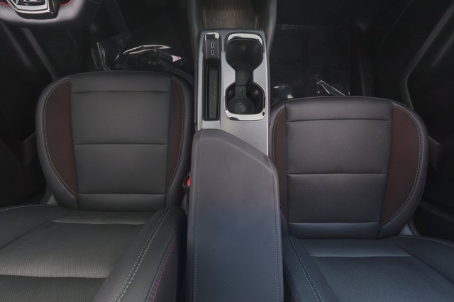 2024 Chevrolet Equinox EV — photo 21 of 22