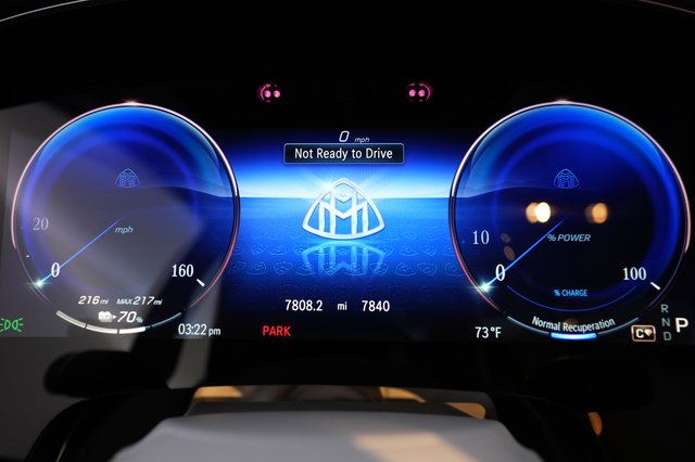 2024 Mercedes-Benz EQS SUV — photo 5 of 23