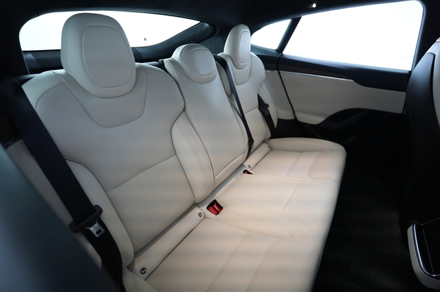 2022 Tesla Model S