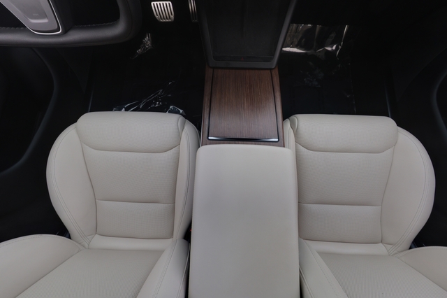 2022 Tesla Model S