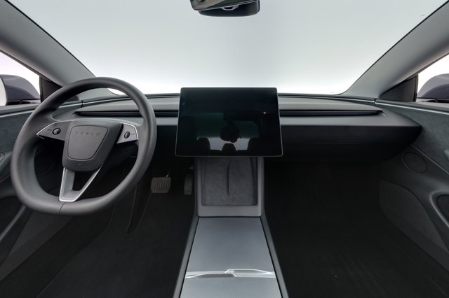 2024 Tesla Model 3 — photo 21 of 24