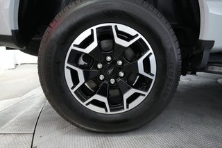 2023 Ford F-150 Lightning — photo 11 of 18