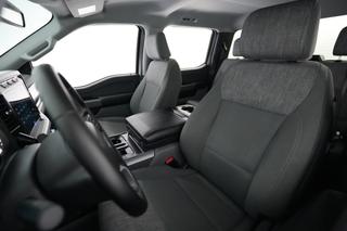 2023 Ford F-150 Lightning — photo 3 of 18