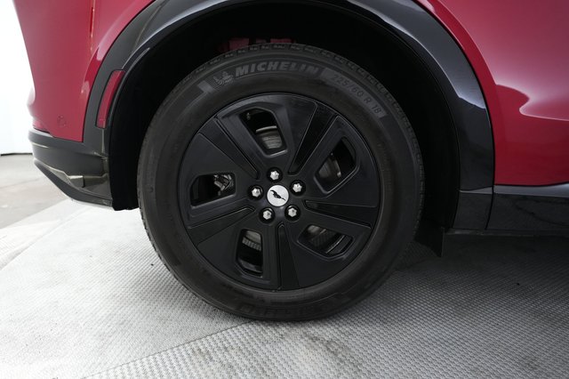 2023 Ford Mustang Mach-E — photo 17 of 27