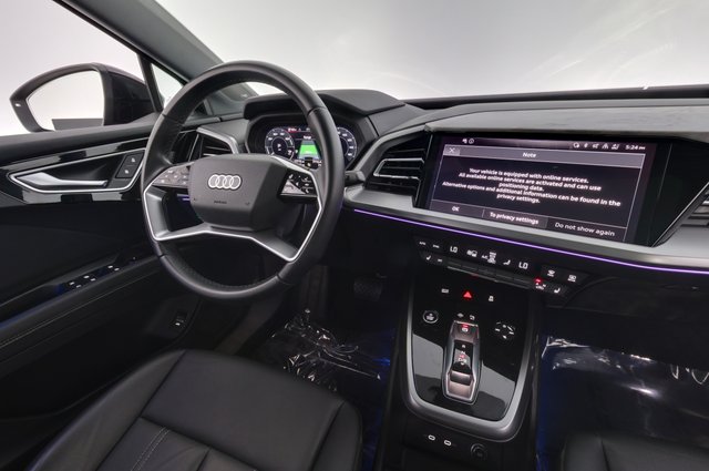 2023 Audi Q4 e-tron — photo 20 of 25