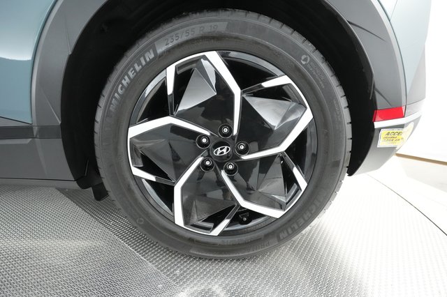 2022 Hyundai IONIQ 5 — photo 11 of 28