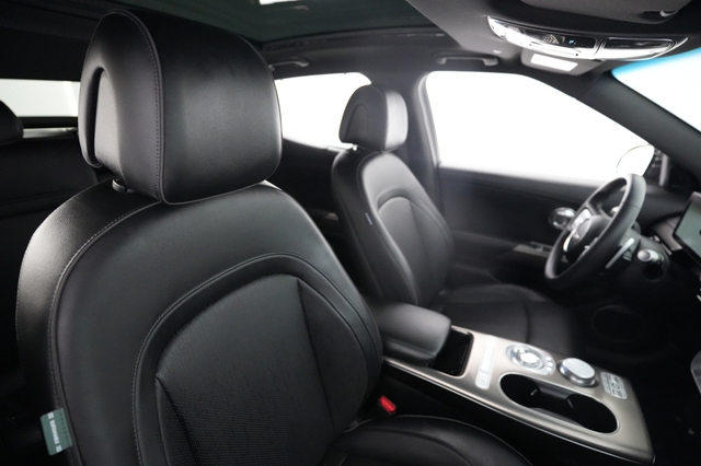 2023 Genesis GV60