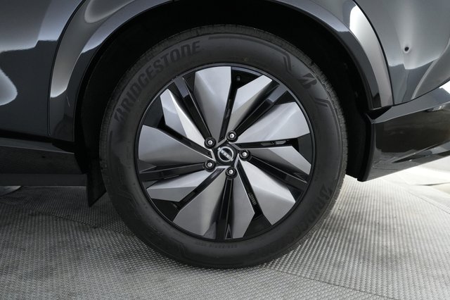 2024 Nissan Ariya — photo 7 of 21
