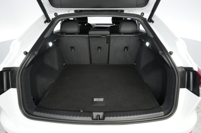 2024 Audi Q4 Sportback e-tron — photo 6 of 20