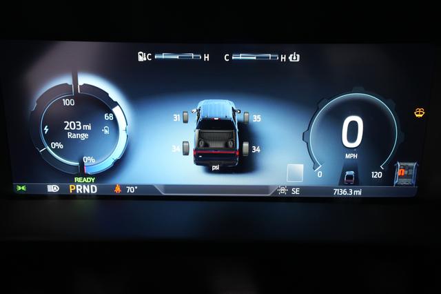 2024 Ford F-150 Lightning — photo 5 of 18