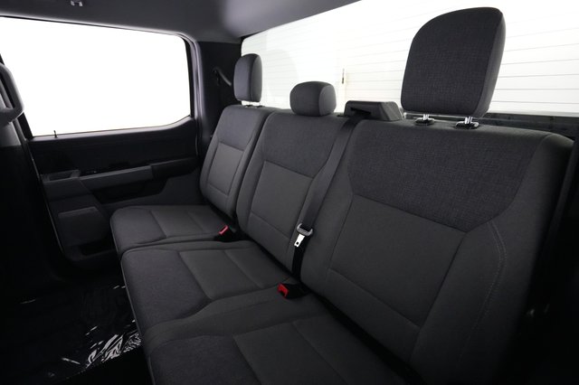 2024 Ford F-150 Lightning — photo 13 of 18