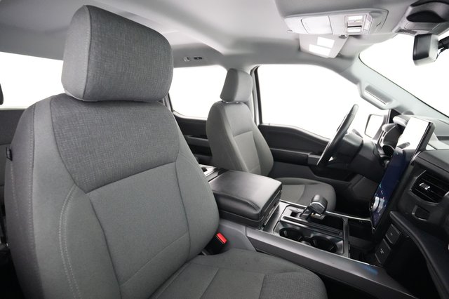 2024 Ford F-150 Lightning — photo 12 of 18