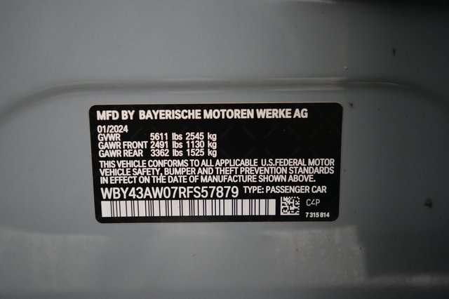 2024 BMW i4 — photo 24 of 24