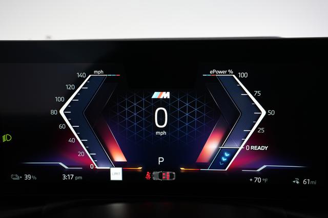2024 BMW i4