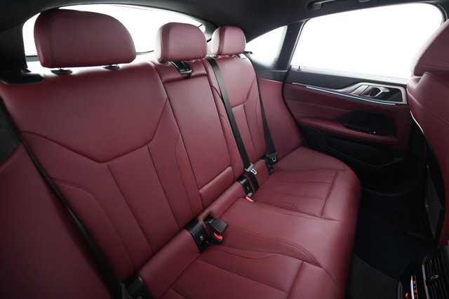 2024 BMW i4 — photo 4 of 24