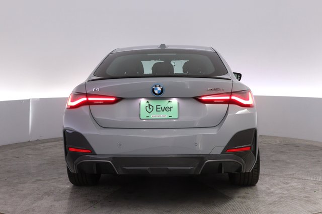 2024 BMW i4 — photo 12 of 24