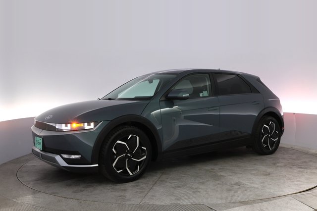 2024 Hyundai IONIQ 5 — photo 14 of 27