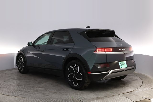 2024 Hyundai IONIQ 5 — photo 13 of 27