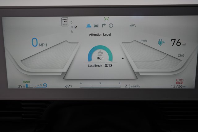 2024 Hyundai IONIQ 5 — photo 5 of 27