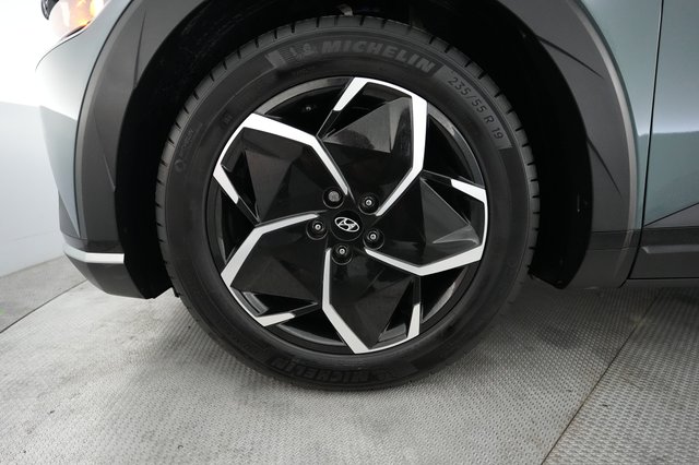 2024 Hyundai IONIQ 5 — photo 15 of 27