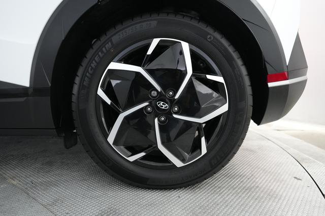 2024 Hyundai IONIQ 5 — photo 7 of 23