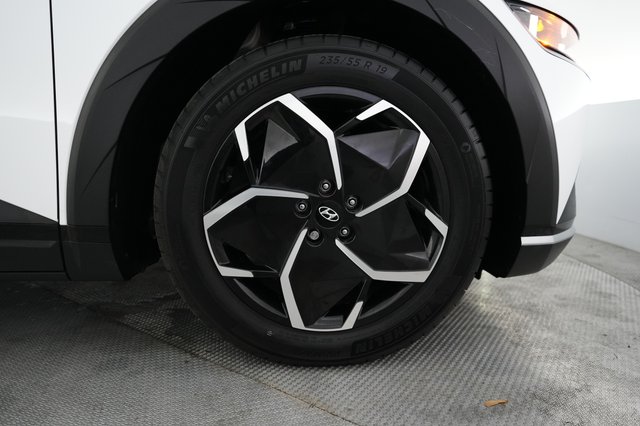 2024 Hyundai IONIQ 5 — photo 16 of 23