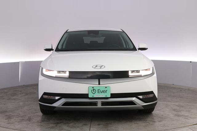 2024 Hyundai IONIQ 5 — photo 9 of 23
