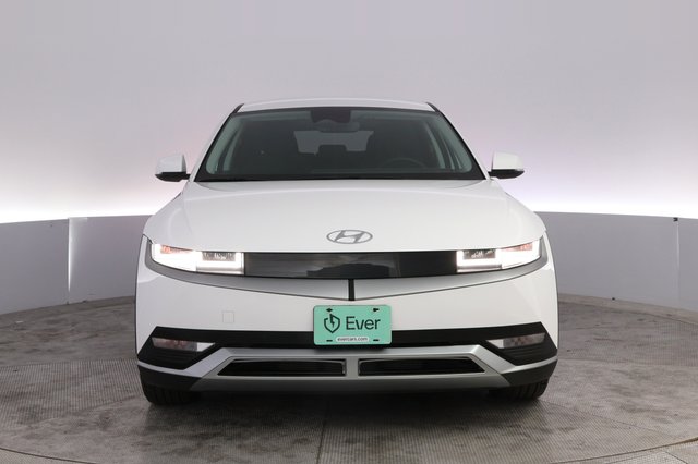 2024 Hyundai IONIQ 5 — photo 9 of 23