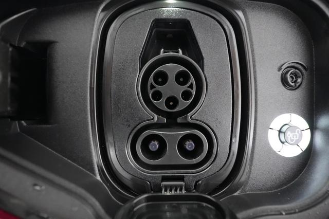 2025 Ford Mustang Mach-E — photo 8 of 26