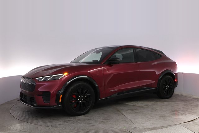 2025 Ford Mustang Mach-E — photo 14 of 26