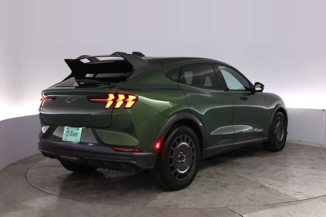 2025 Ford Mustang Mach-E