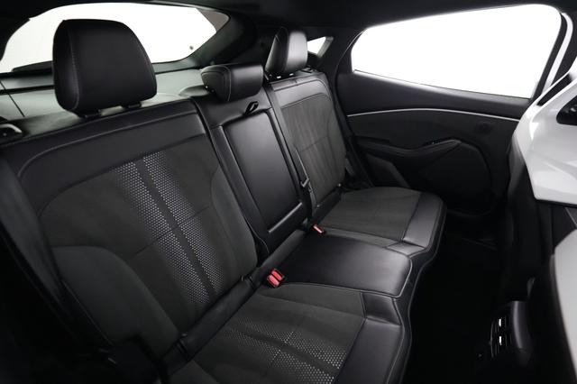2025 Ford Mustang Mach-E — photo 4 of 23