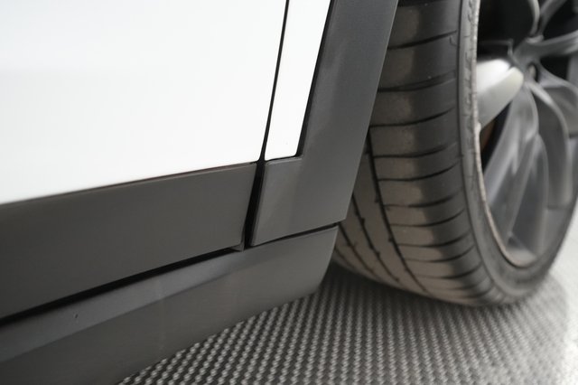 2020 Tesla Model X — photo 35 of 39