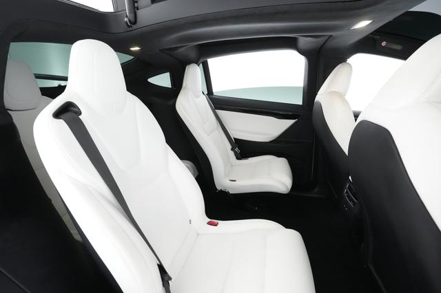 2020 Tesla Model X — photo 3 of 39