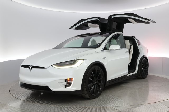 2020 Tesla Model X — VIN 5YJXCBE25LF270374