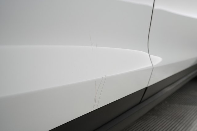 2020 Tesla Model X — photo 34 of 39