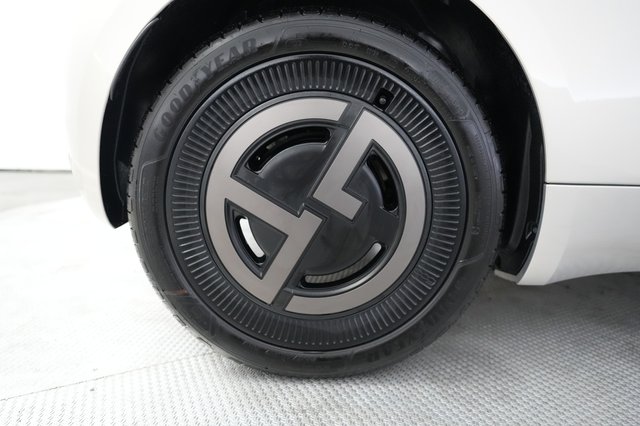 2025 Fiat 500e — photo 17 of 20