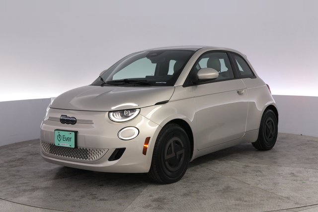 2025 Fiat 500e — VIN ZFAFFAC45SX248775