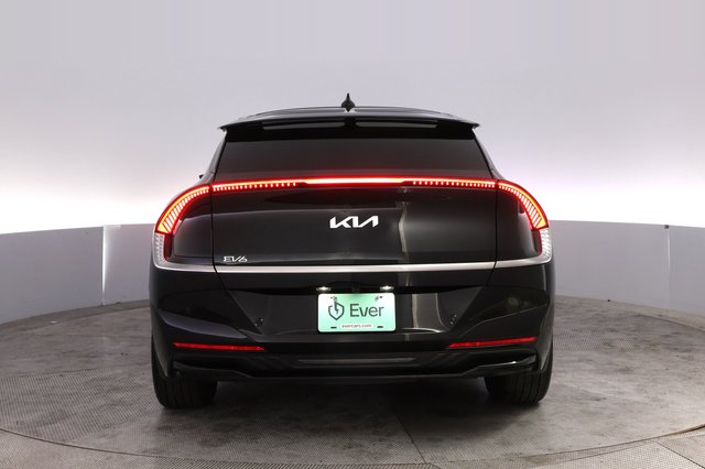 2025 Kia EV6 — photo 12 of 26