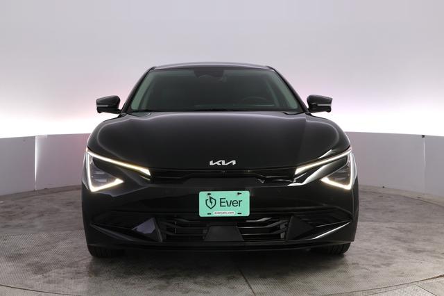 2025 Kia EV6 — photo 9 of 26