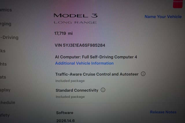 2025 Tesla Model 3 — photo 5 of 22