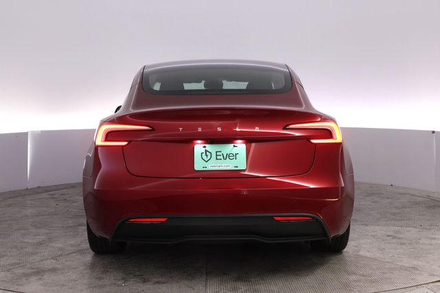 2025 Tesla Model 3