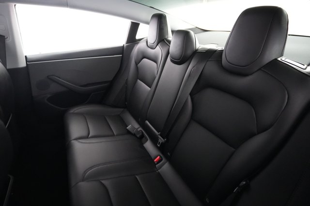2025 Tesla Model 3 — photo 19 of 22