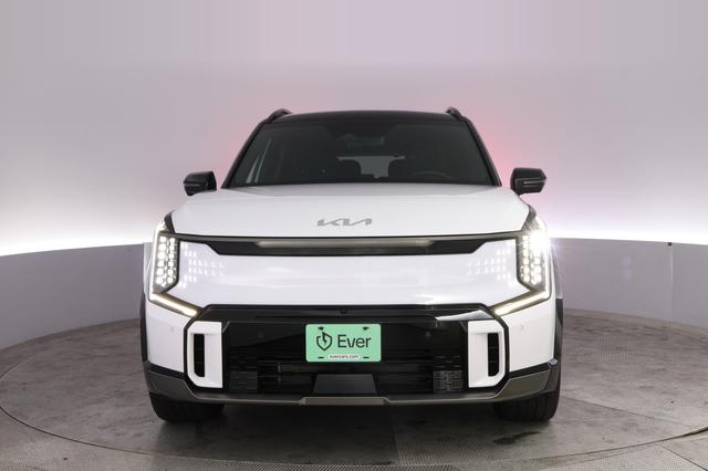 2026 Kia EV9 — photo 9 of 26