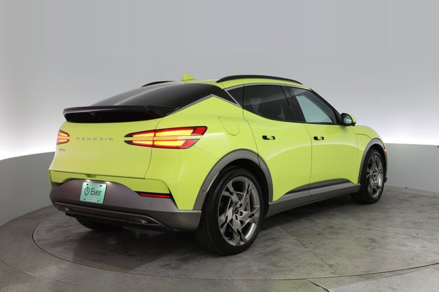 2023 Genesis GV60 — photo 2 of 25
